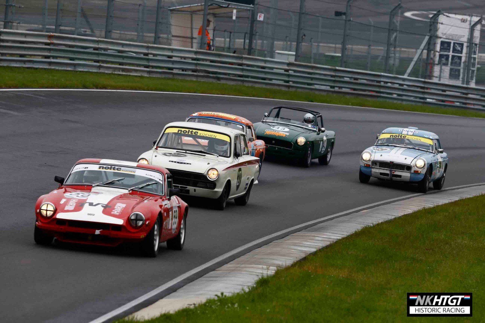 Britse klassiekers racen op Zandvoort