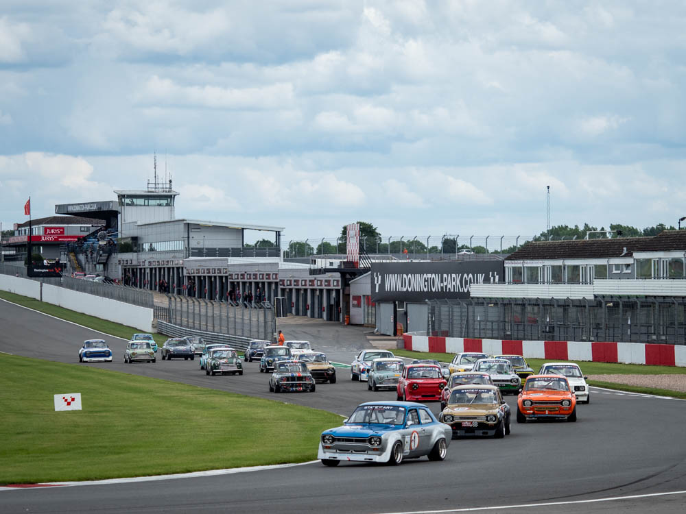 NK GTTC trekt aandacht tijdens Masters Historic Race Weekend op Donington Park